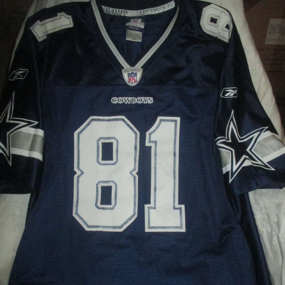 Terrell Owen’s  Dallas Cowboys Jersey Embroidered Mens size L Large